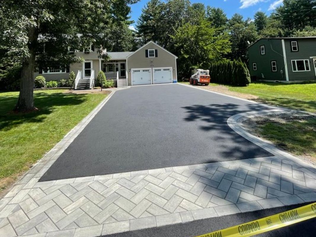 Asphalt Driveway And Paver Apron Tewksbury MA